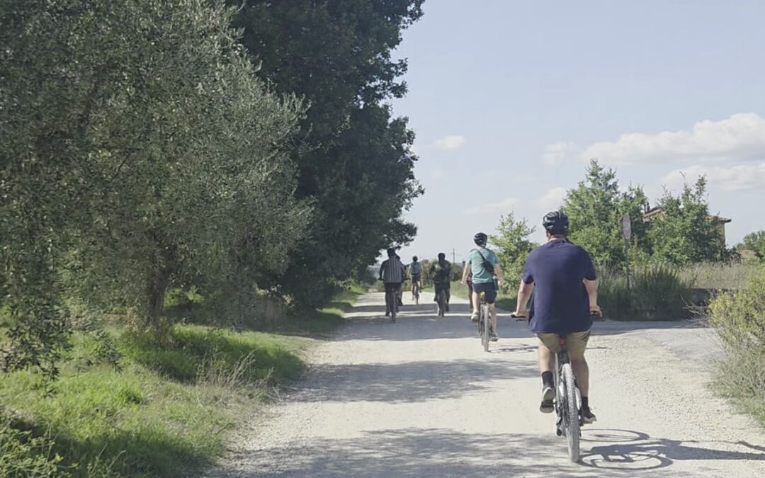 E-bike intorno al lago